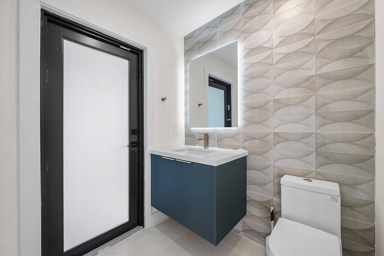 020-7548FairwayTrail-BocaRaton-FL-33487-