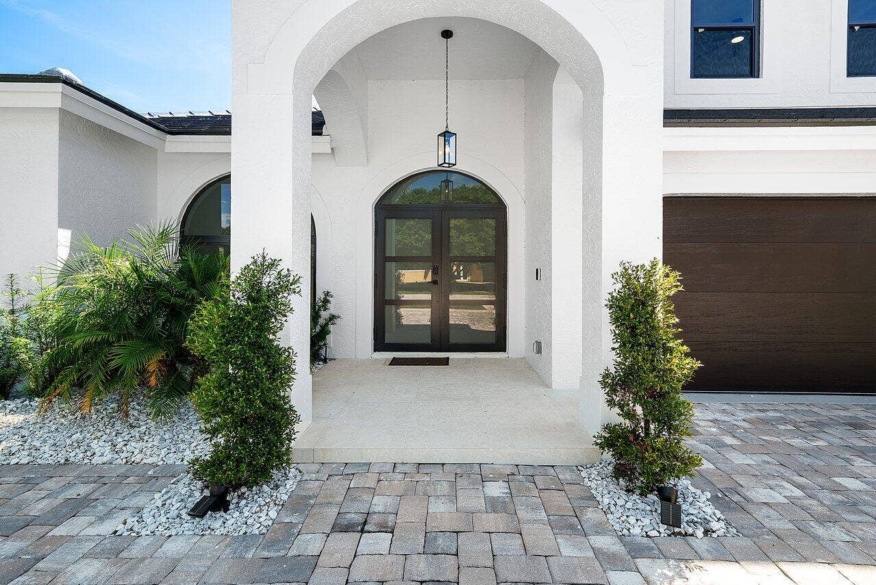 005-7548FairwayTrail-BocaRaton-FL-33487-