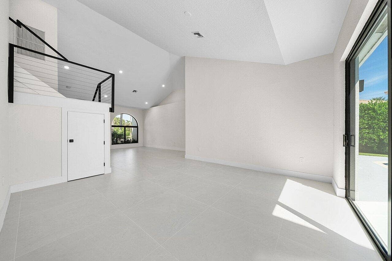 011-7548FairwayTrail-BocaRaton-FL-33487-