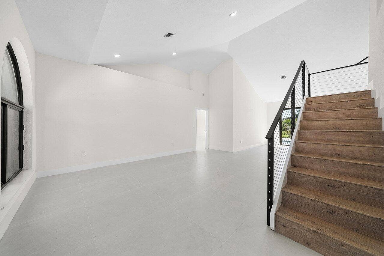 007-7548FairwayTrail-BocaRaton-FL-33487-
