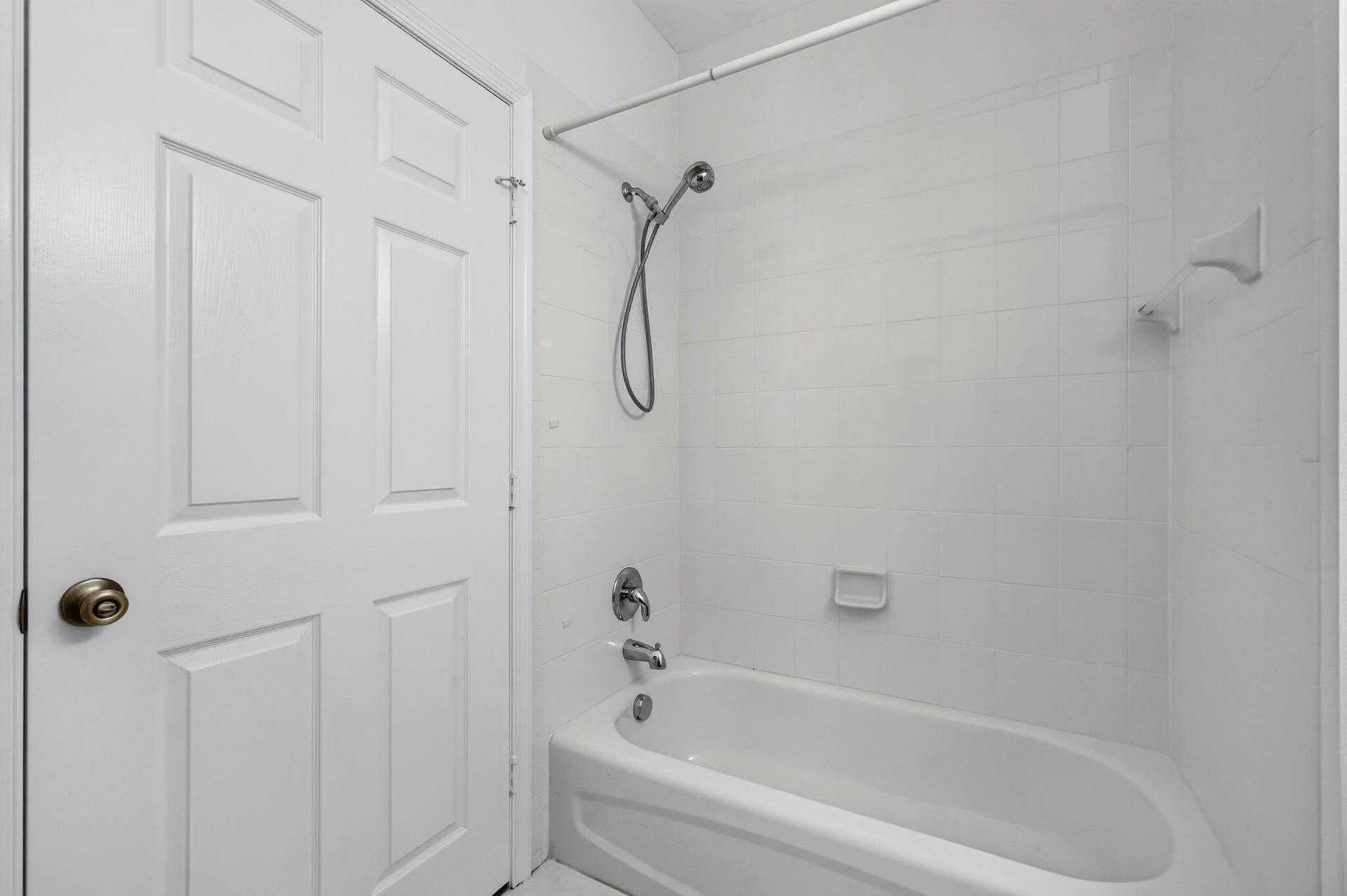 9002 Sand Shot Way, Port St Lucie, FL 34986 35-web-or-mls-7R7A9984