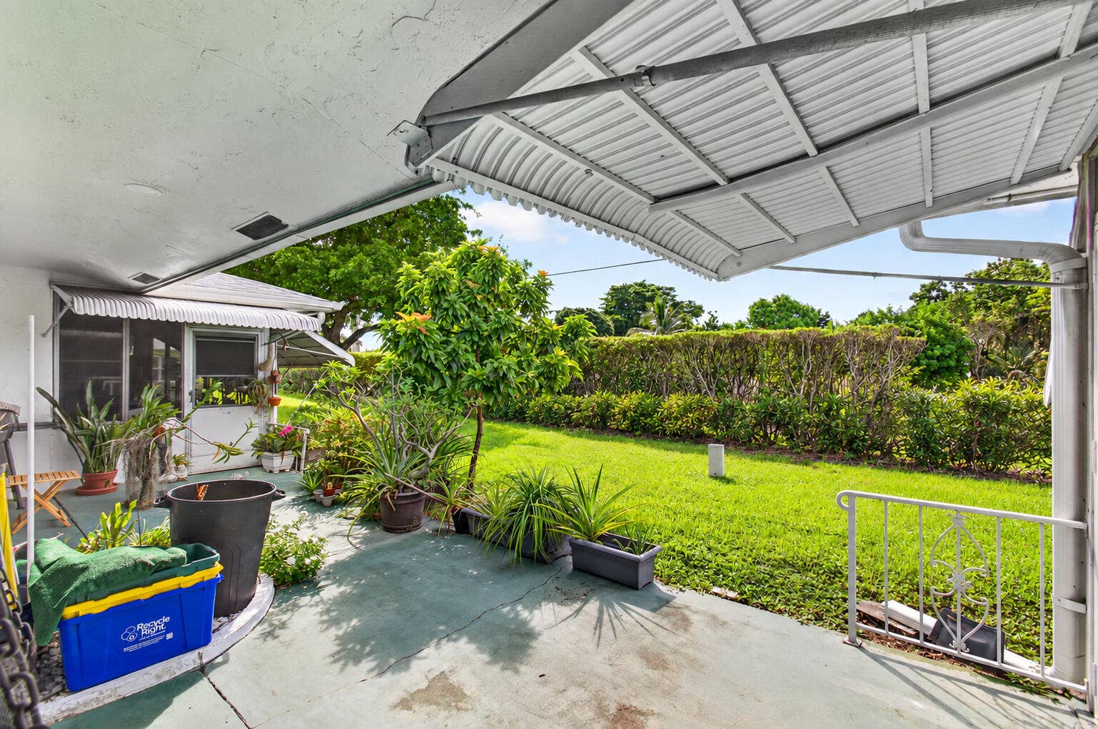 812 Meadowlark Lane, Delray Beach, FL 33445 16_rear_patio_clean