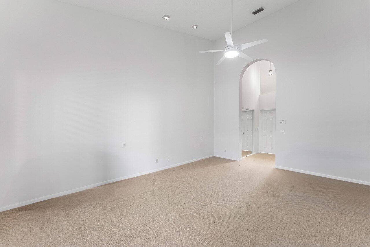 Guestroom 1