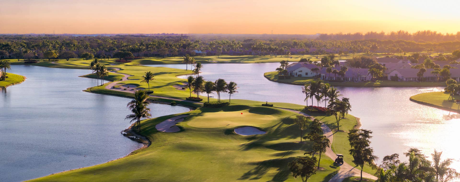 Hole 10, Hole 11 (Tee) - Pano