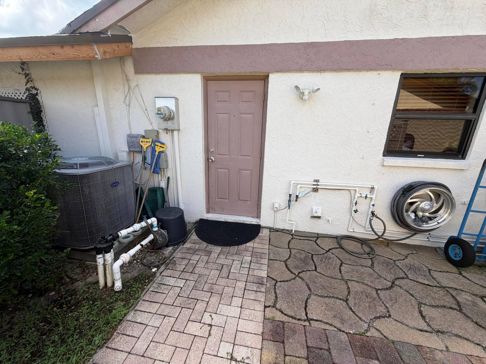 Laundry Room Entrance