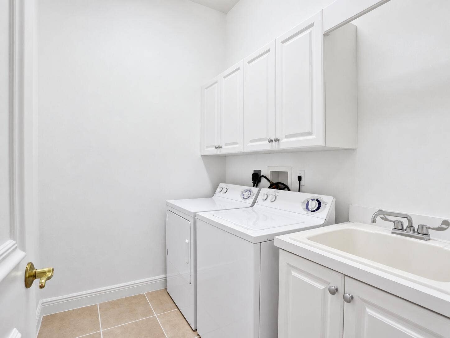 385 NE 69TH Circle, Boca Raton, FL 33487 x