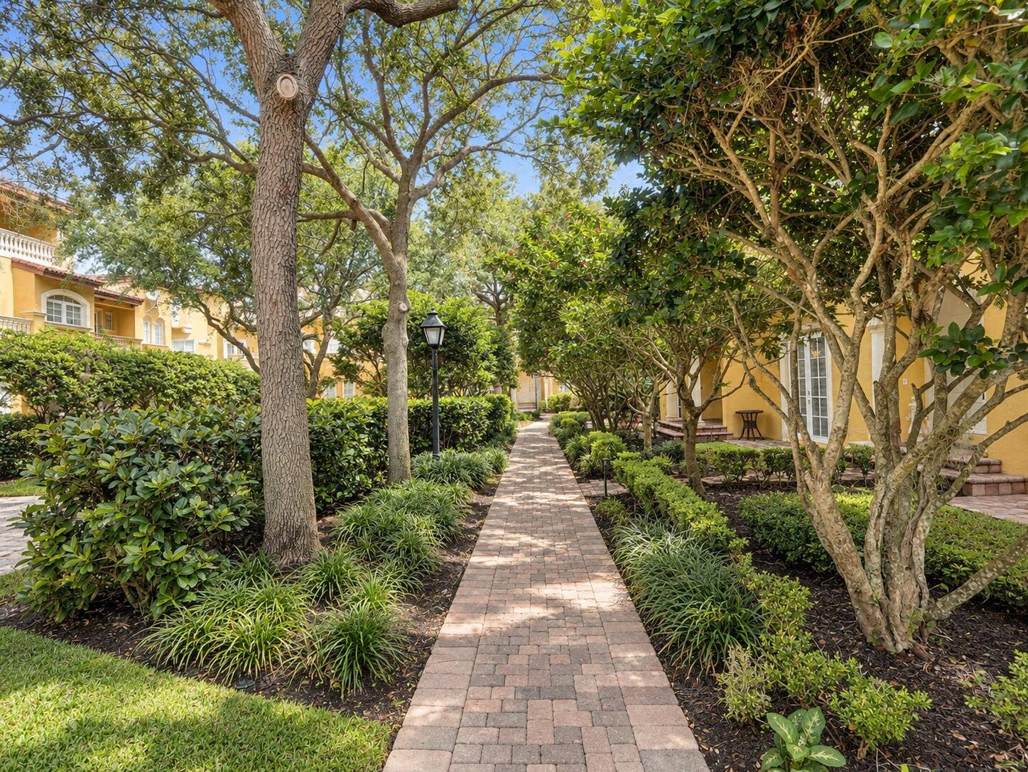 385 NE 69TH Circle, Boca Raton, FL 33487 x