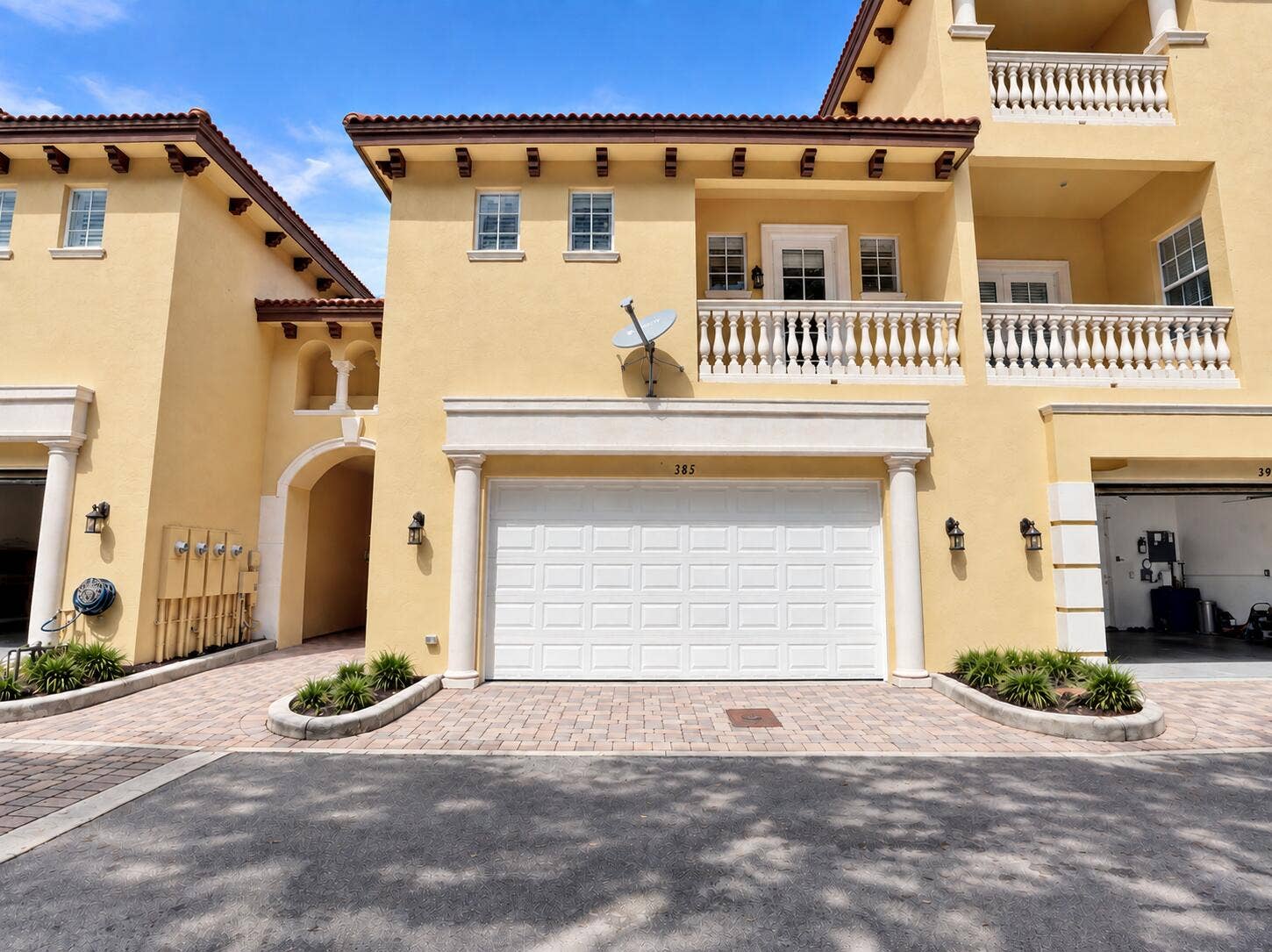 385 NE 69TH Circle, Boca Raton, FL 33487 x