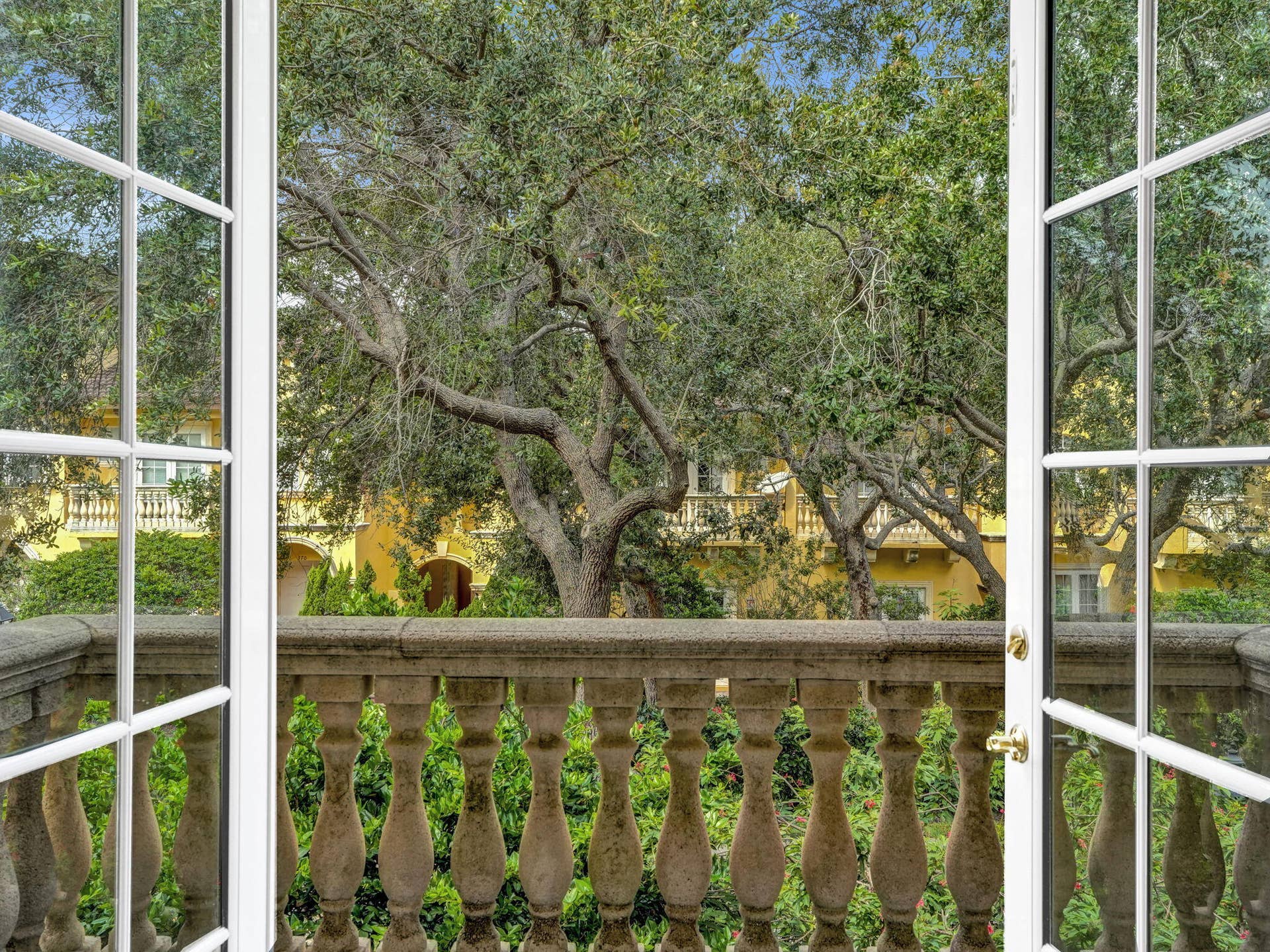 385 NE 69TH Circle, Boca Raton, FL 33487 37-web-or-mls-DSC02448