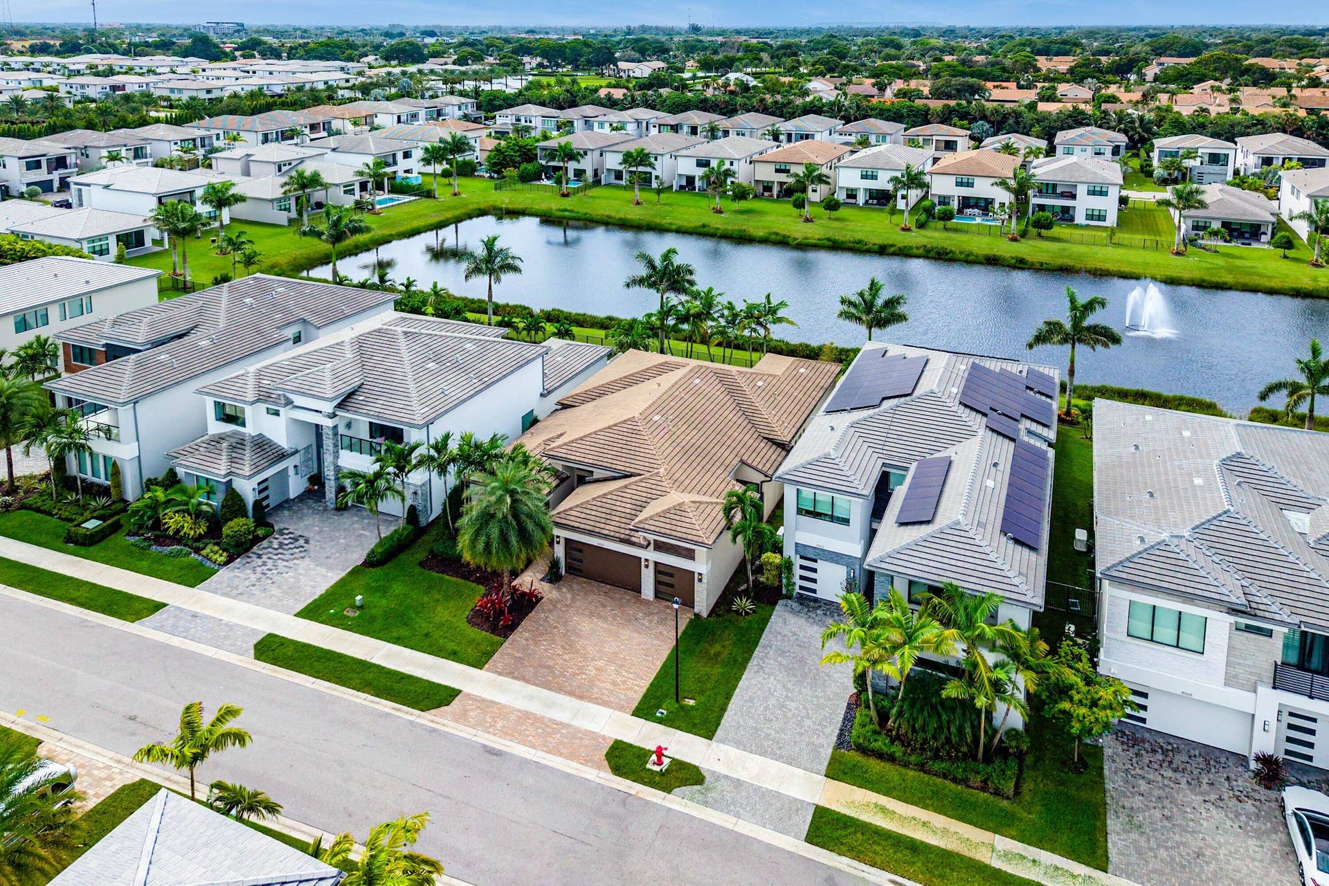 8556 CRYSTAL DOWNS Avenue, Boca Raton, FL 33434 039-8556CrystalDownsAvenue-BocaRaton-FL-