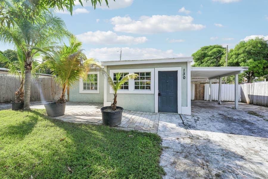 Property photo for 130 PLUM TREE Drive, Lake Worth, FL