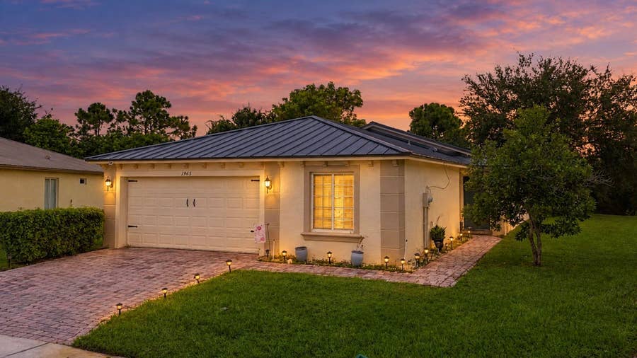 Property photo for 1985 SW MARBLEHEAD Way, Port St Lucie, FL