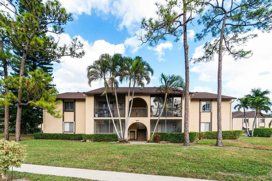 Property photo for 414 Pine Glen Lane, #D-2, Greenacres, FL