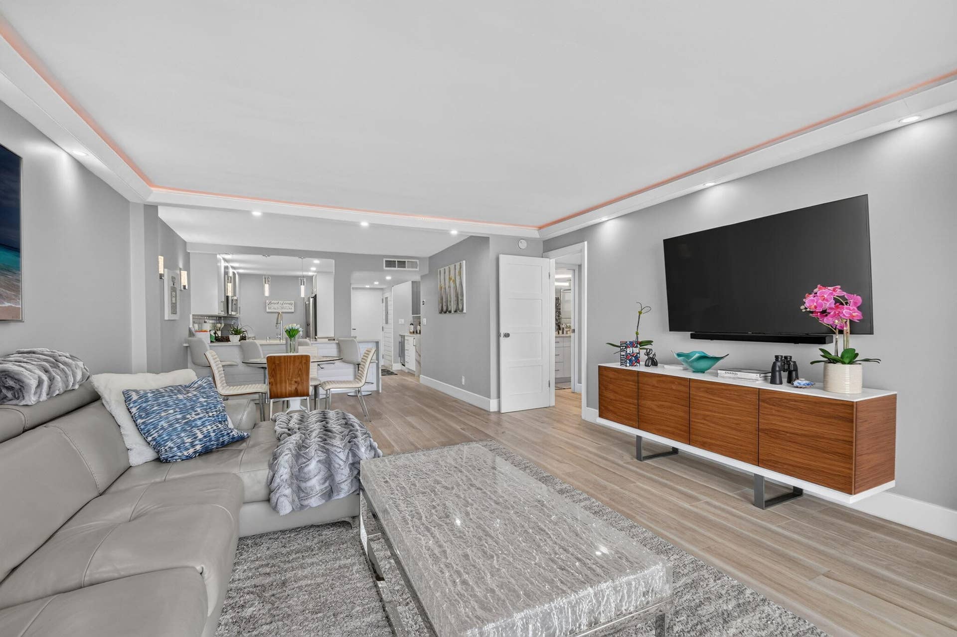 3580 S Ocean Boulevard, #4-F, South Palm Beach, FL 33480 27-web-or-mls-DSC_6118
