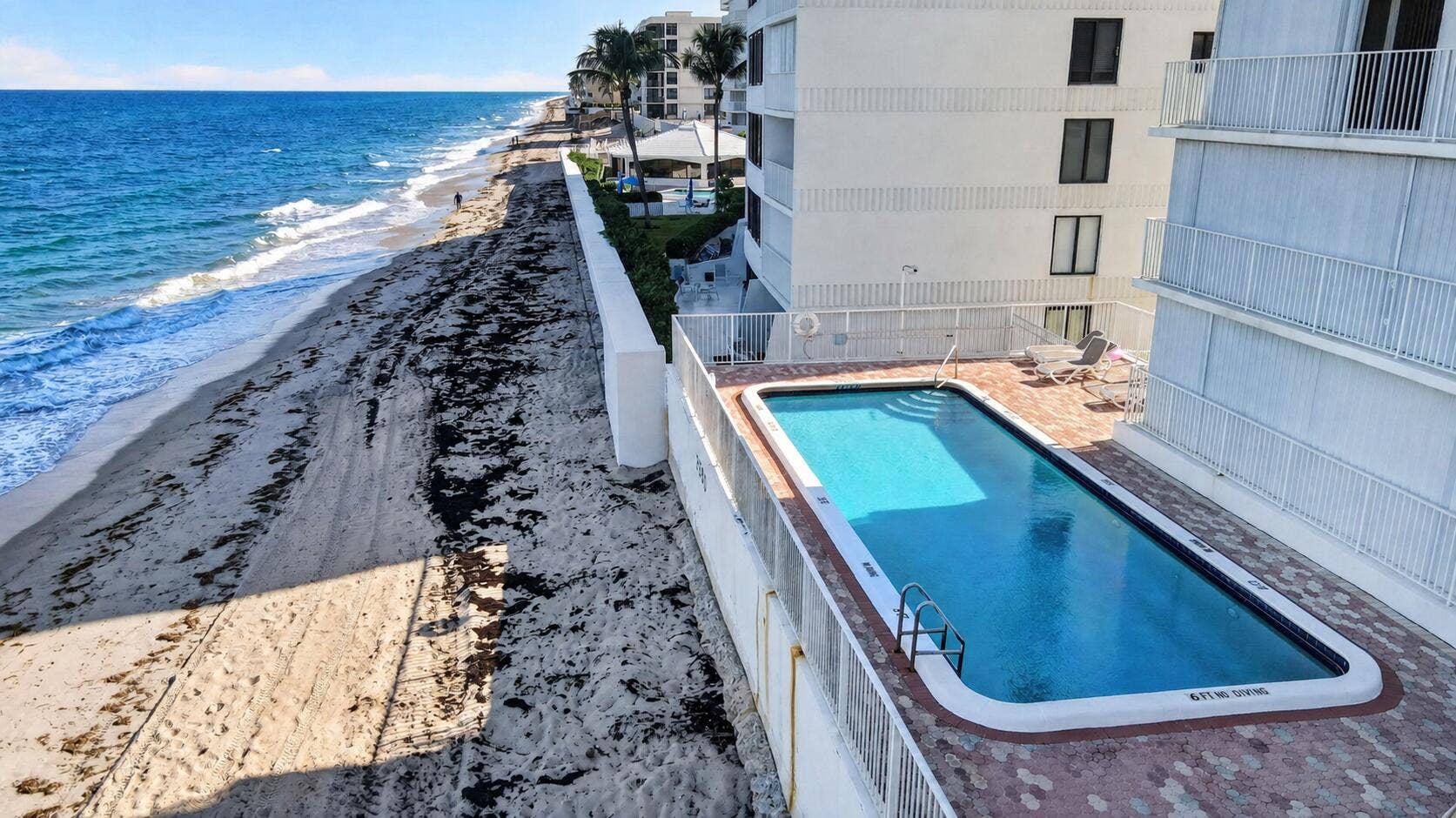 3580 S Ocean Boulevard, #4-F, South Palm Beach, FL 33480 Beachfront Community Pool