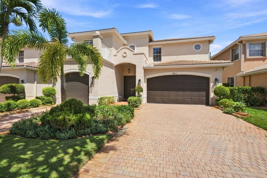 Property photo for 8603 Woodgrove Harbor Lane, Boynton Beach, FL