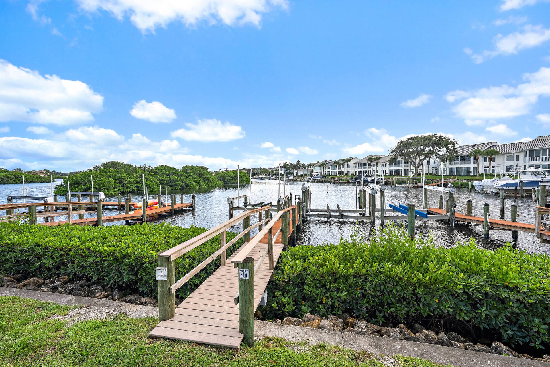 Dock