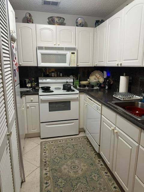 8875 WARWICK Drive, Boca Raton, FL 33433 IMG_9279