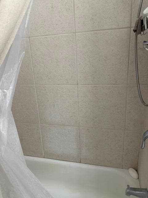 8875 WARWICK Drive, Boca Raton, FL 33433 Bath+