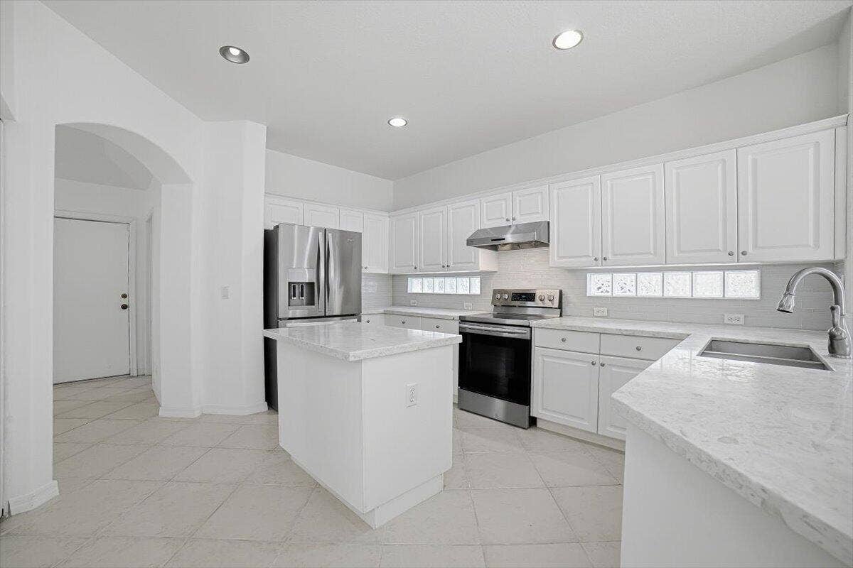 47-Kitchen