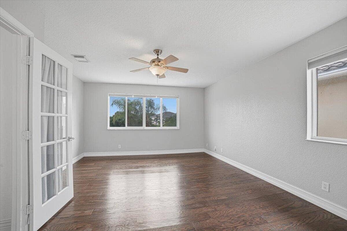 21-Bedroom3-B