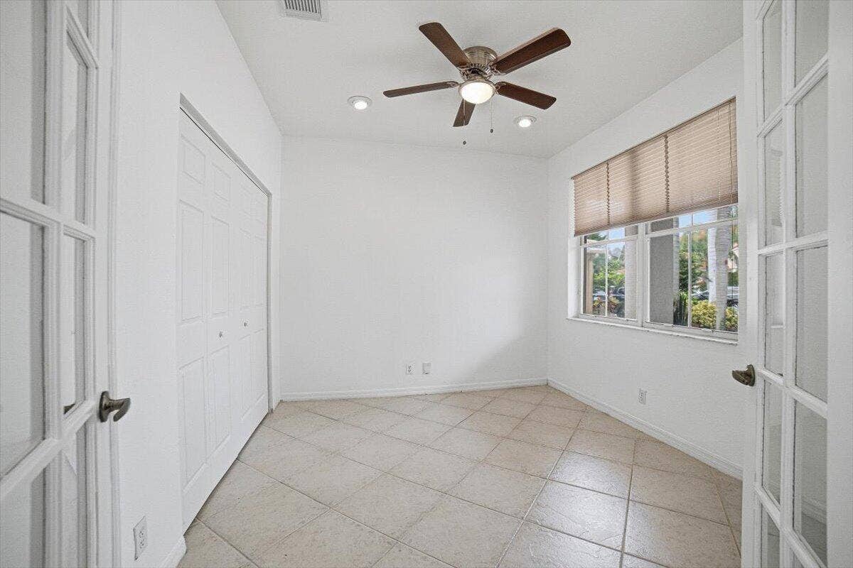 15-Bedroom1