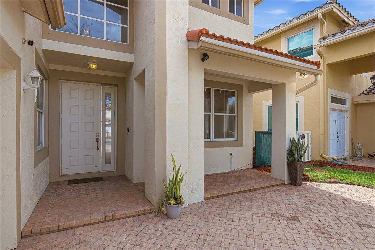 43-Front Home-D
