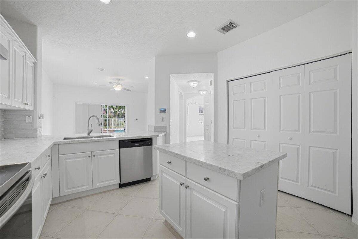49-Kitchen-C