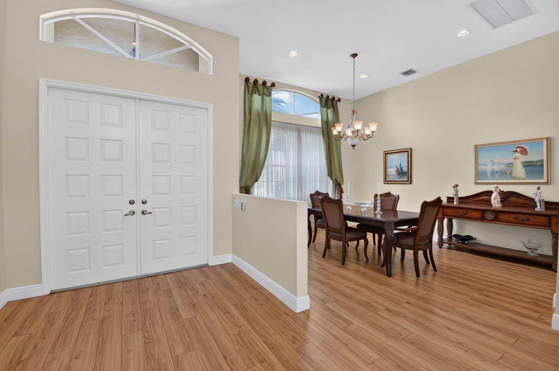 6802 Treves Way, Boynton Beach, FL 33437 Entry/Dining Room