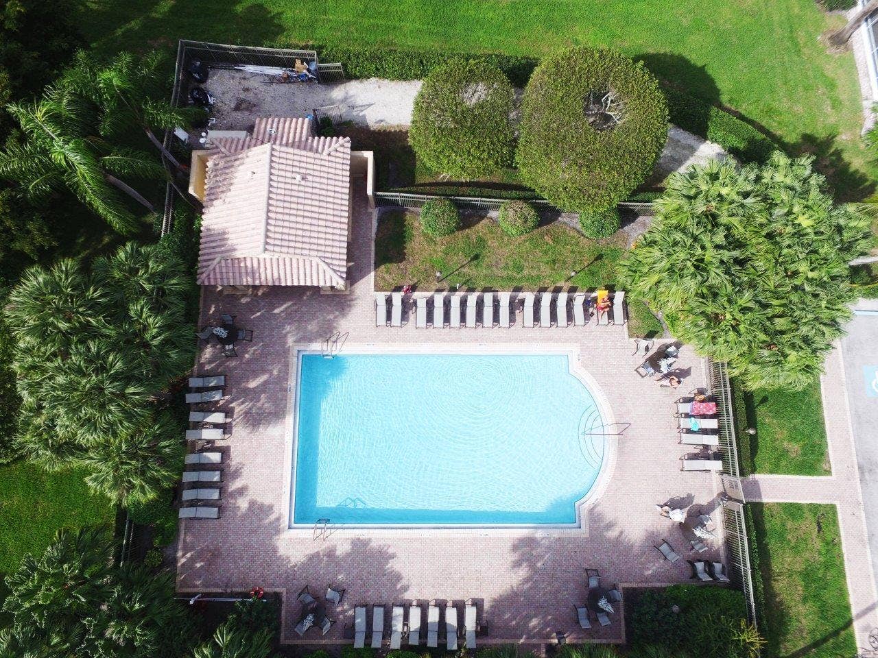 6802 Treves Way, Boynton Beach, FL 33437 Satelite Pool