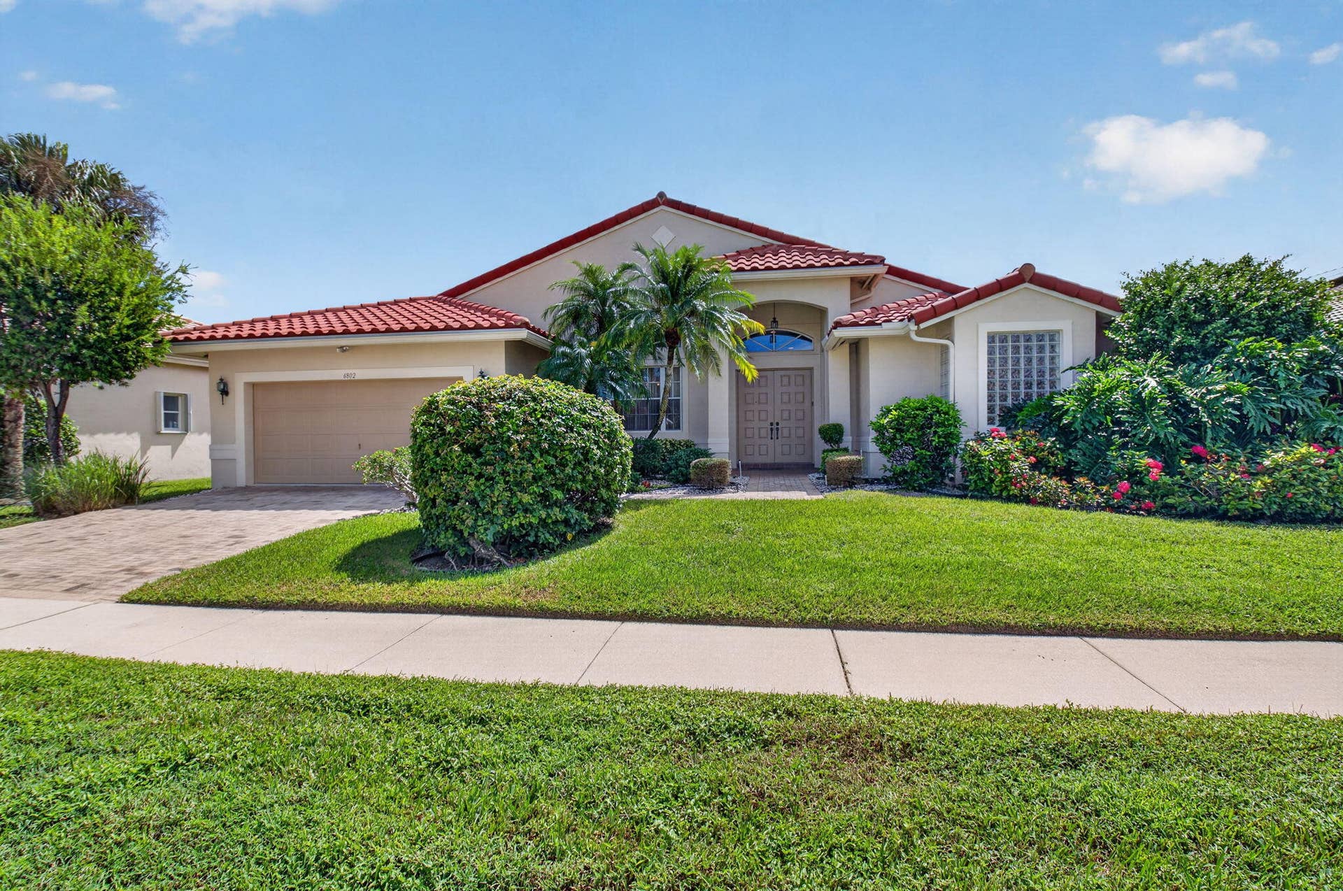 6802 Treves Way, Boynton Beach, FL 33437 Front of House