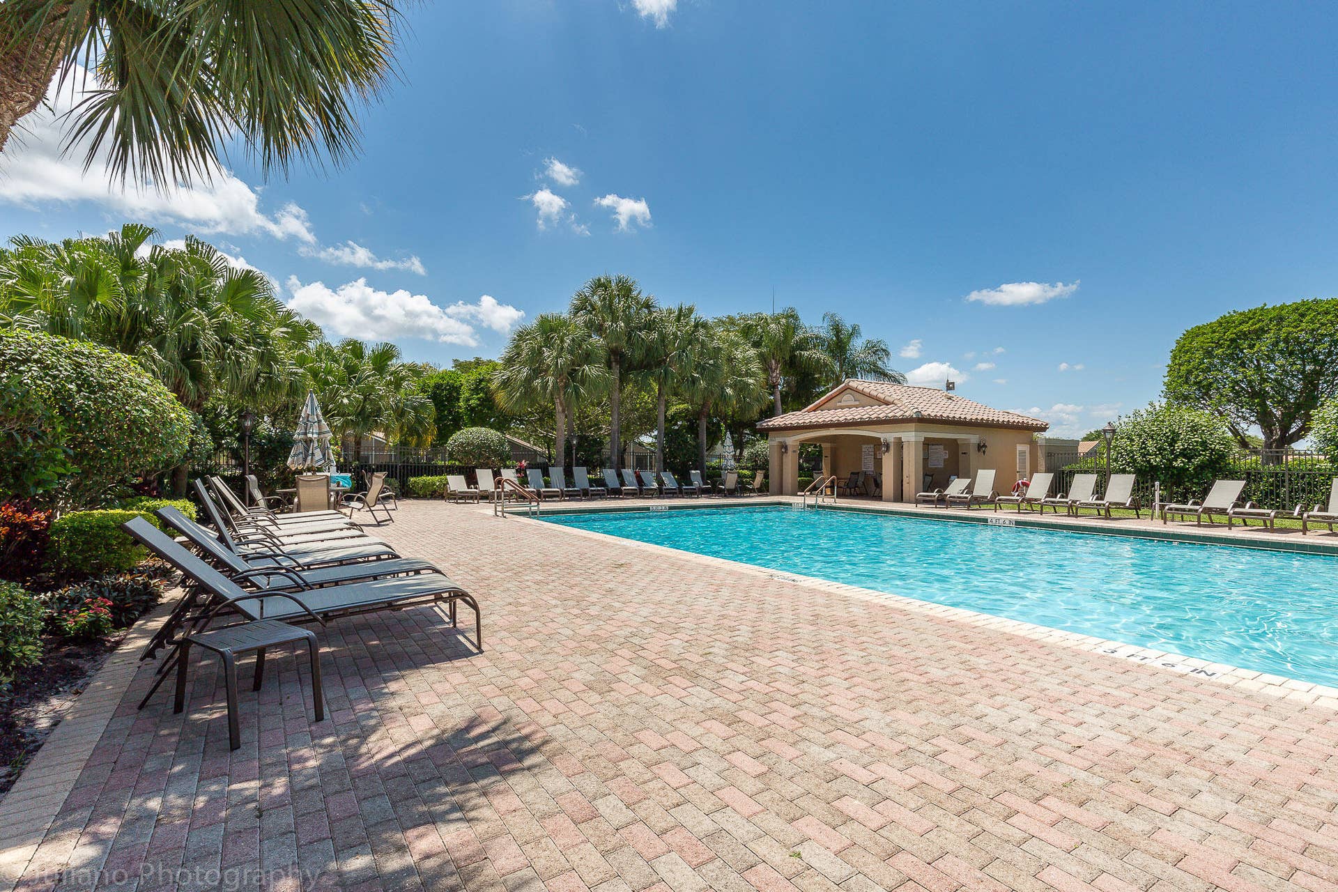 6802 Treves Way, Boynton Beach, FL 33437 satellite pool