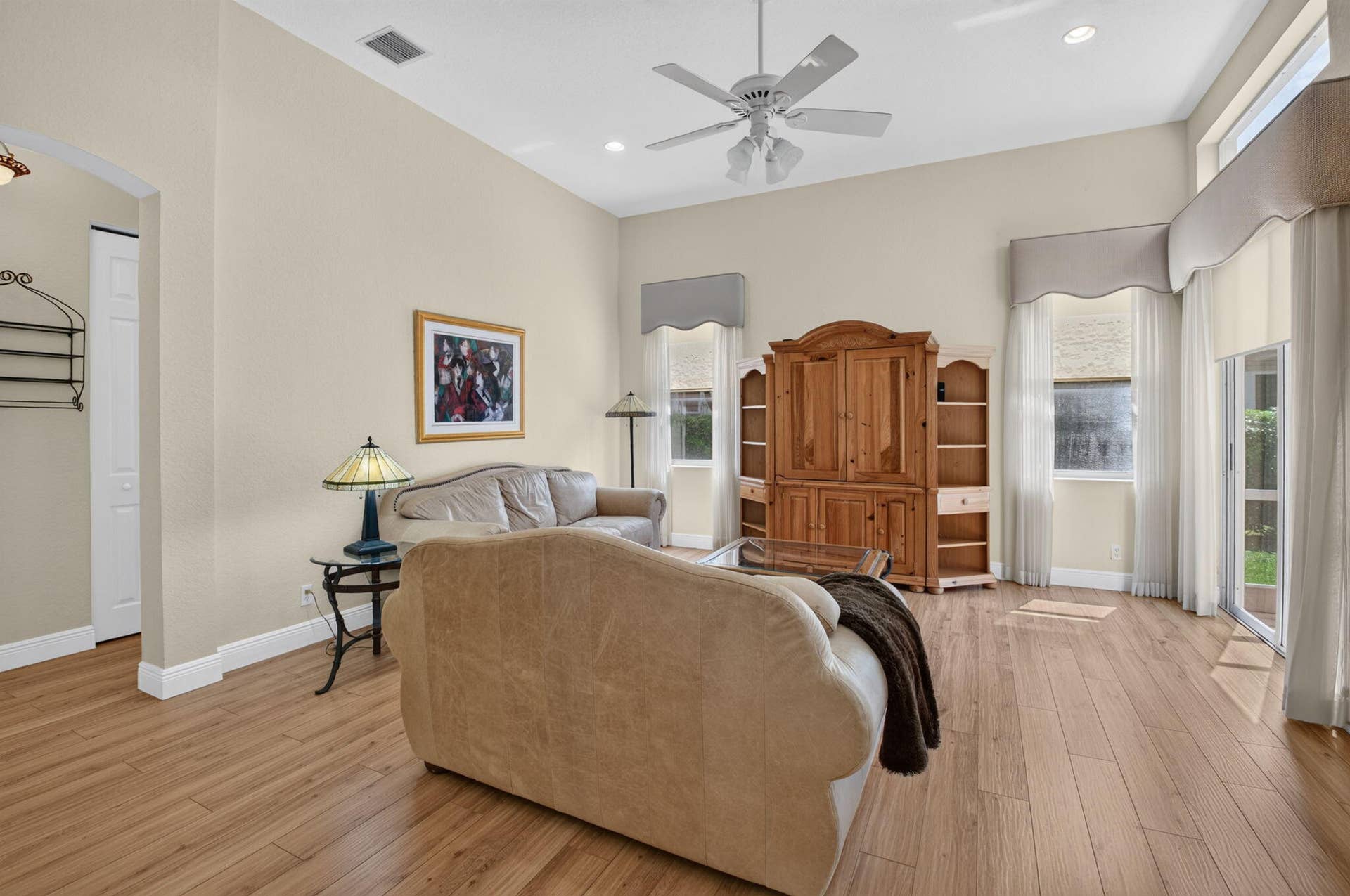 6802 Treves Way, Boynton Beach, FL 33437 Family Room