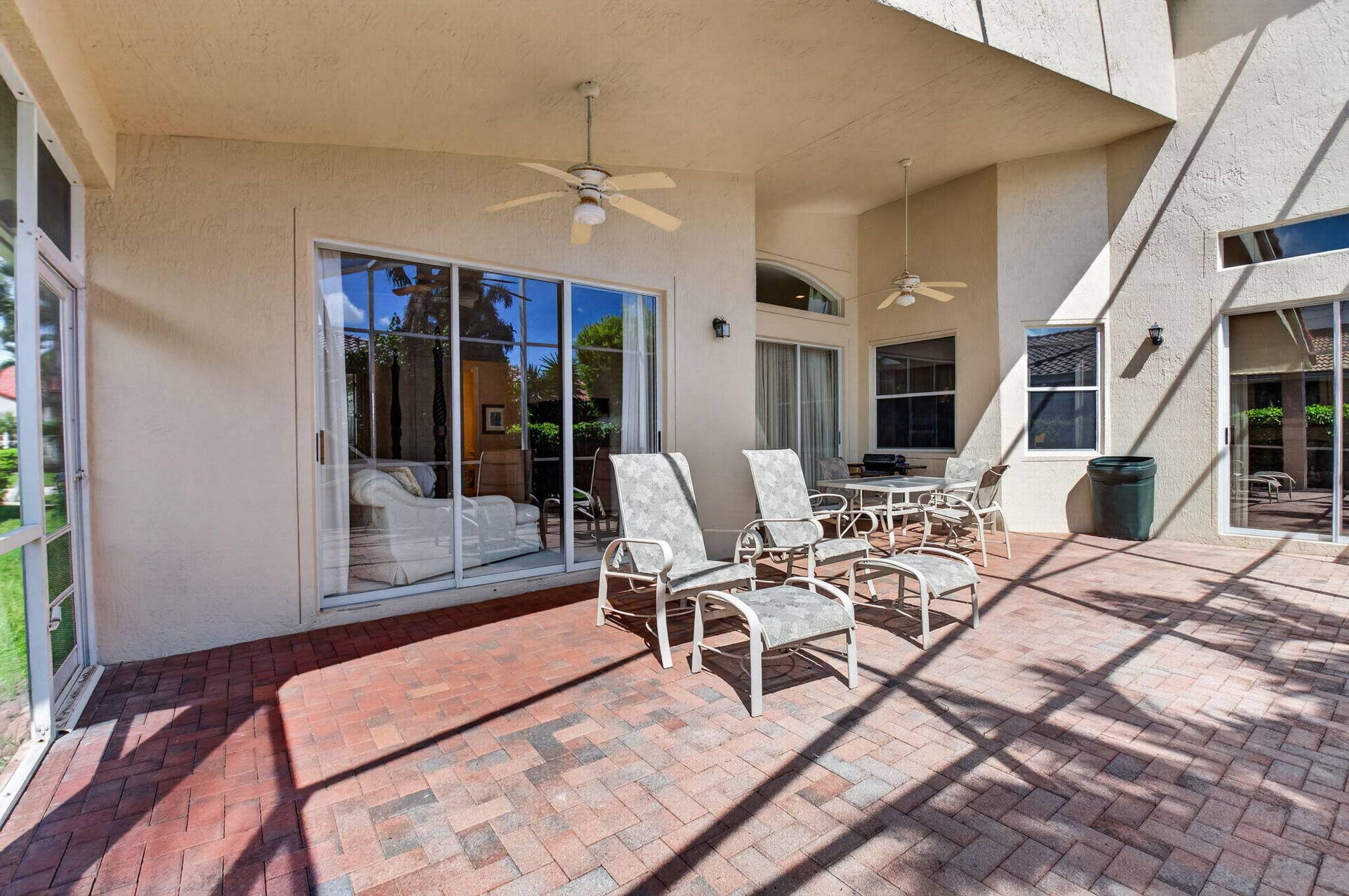 6802 Treves Way, Boynton Beach, FL 33437 Screened in Patio