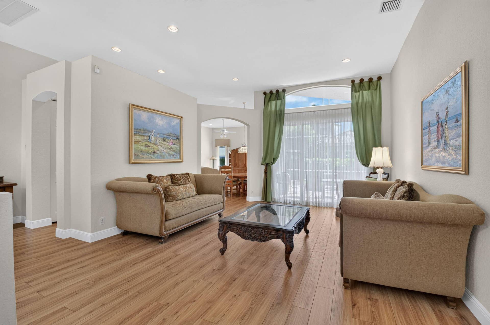 6802 Treves Way, Boynton Beach, FL 33437 Living Room