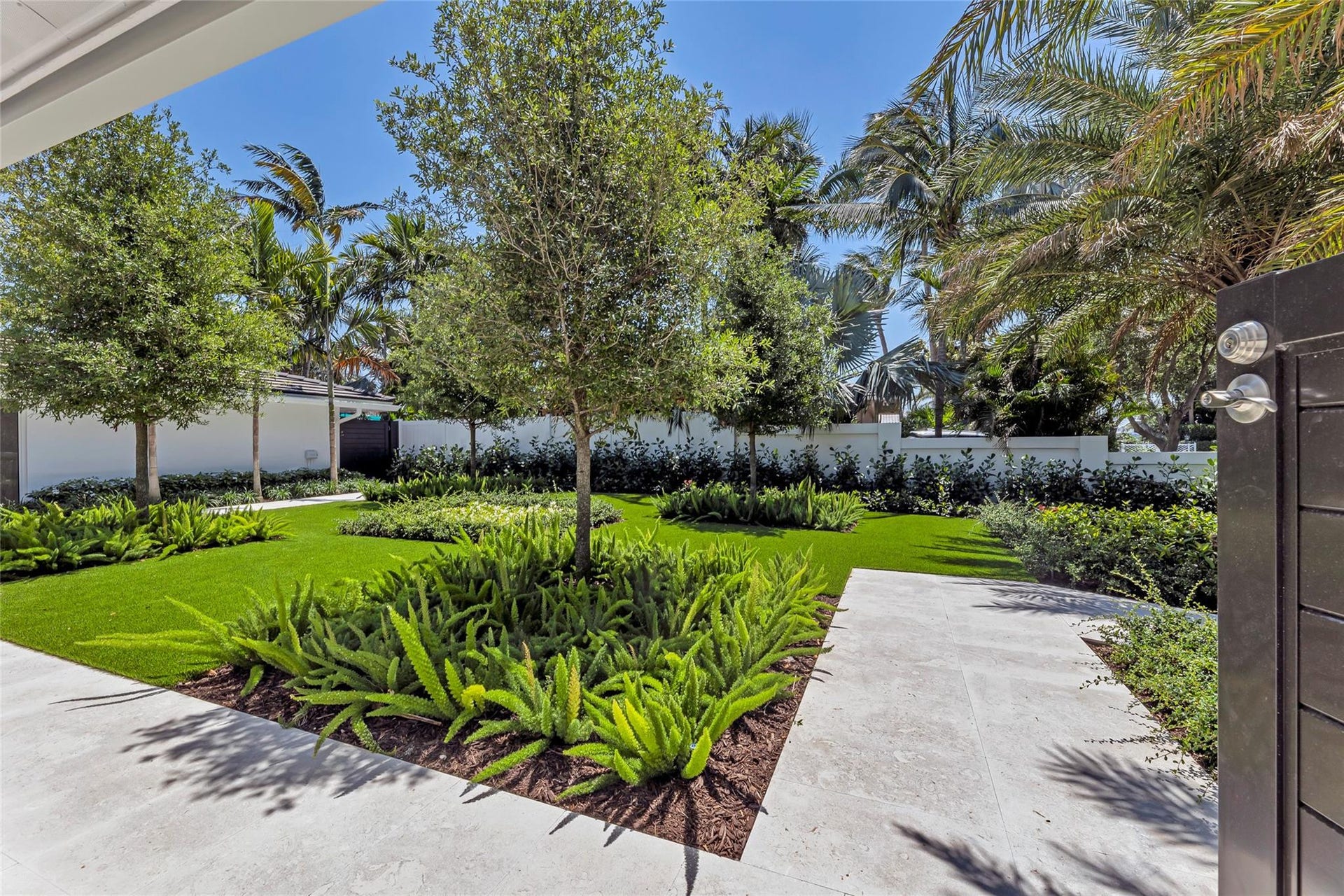 2008 Admirals Way, Fort Lauderdale, FL 33316 Photo 6