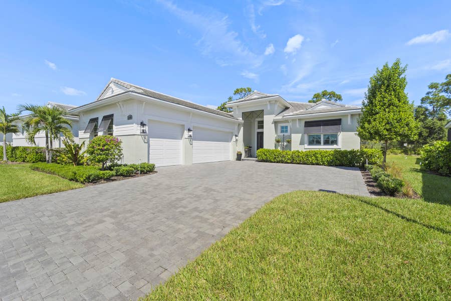 Property photo for 2309 SE CANOPY COVE Lane, Port St Lucie, FL