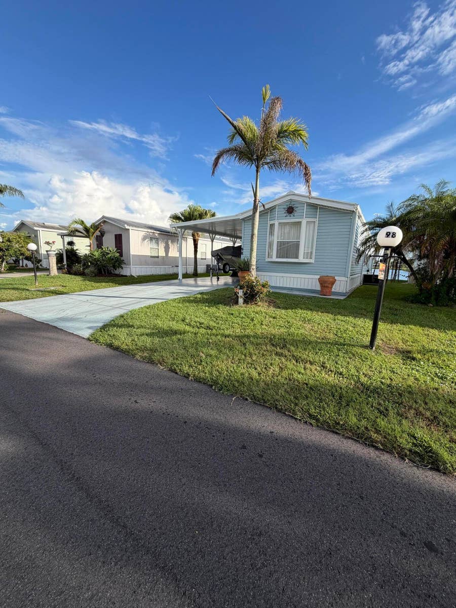 Property photo for 1601 US HIGHWAY 441 SE, #98, Okeechobee, FL