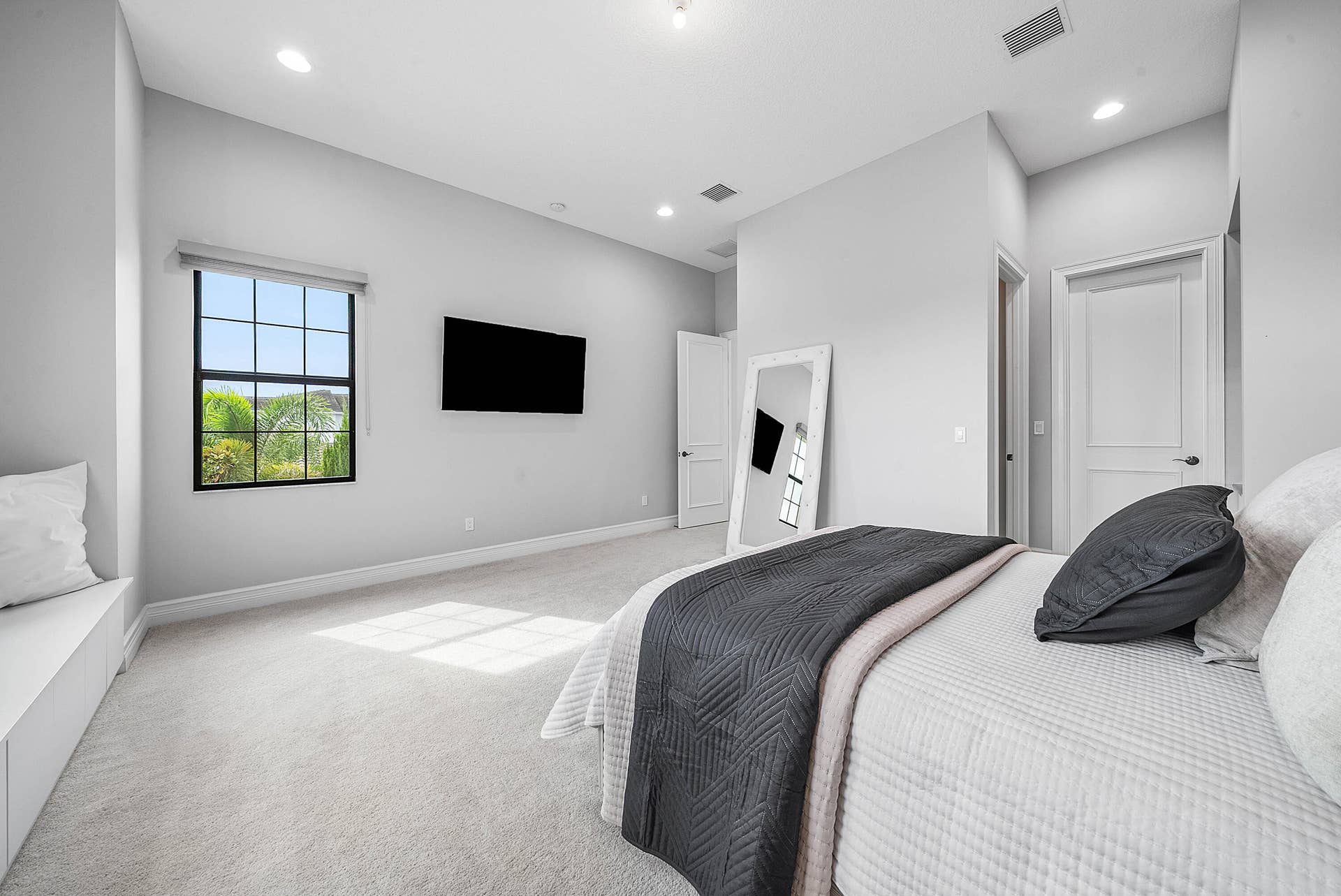 044-8985ChauvetWay-BocaRaton-FL-33496-FU