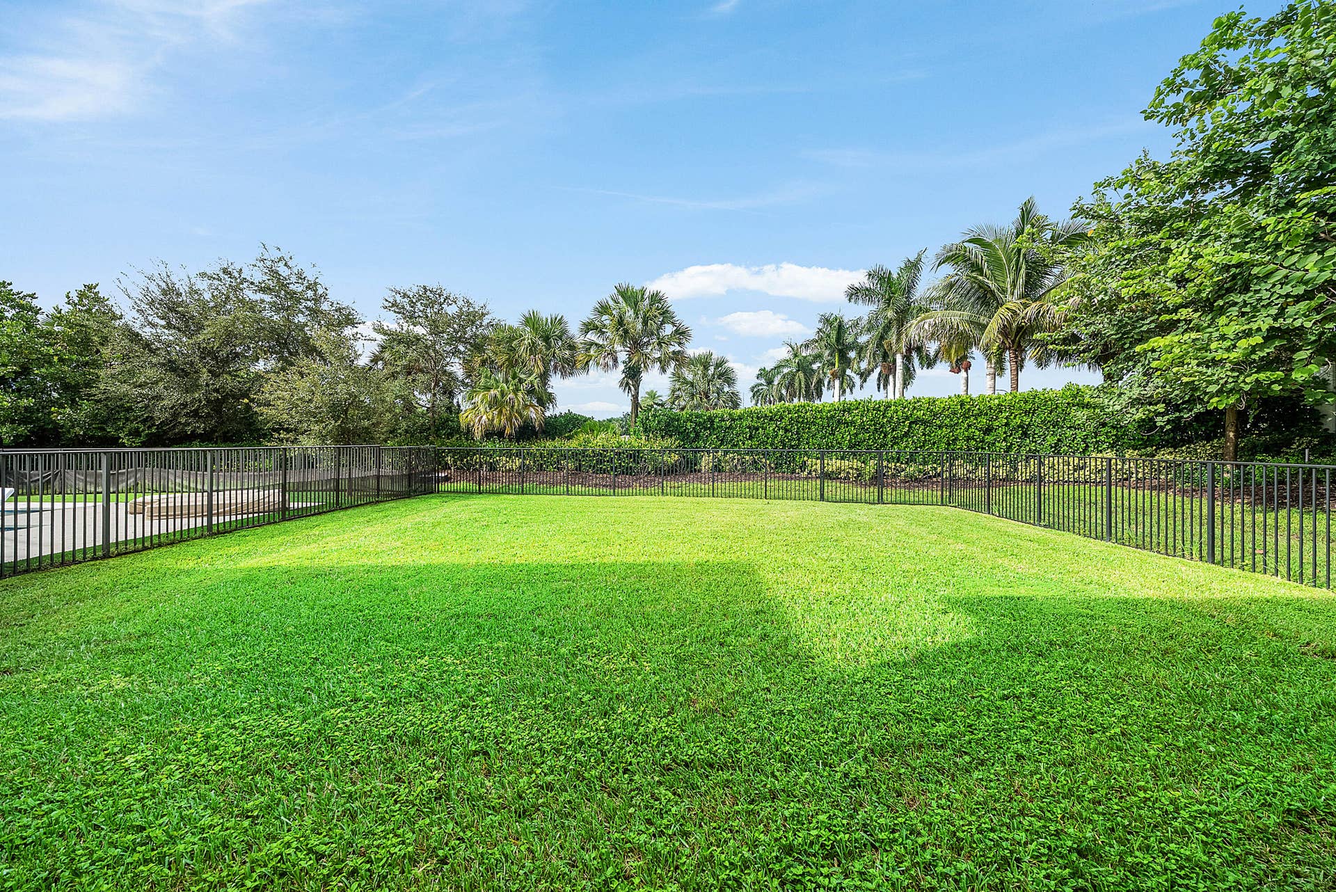 052-8985ChauvetWay-BocaRaton-FL-33496-FU