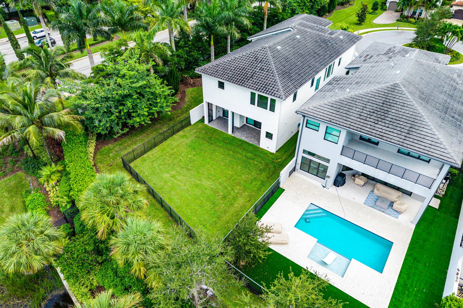 063-8985ChauvetWay-BocaRaton-FL-33496-FU