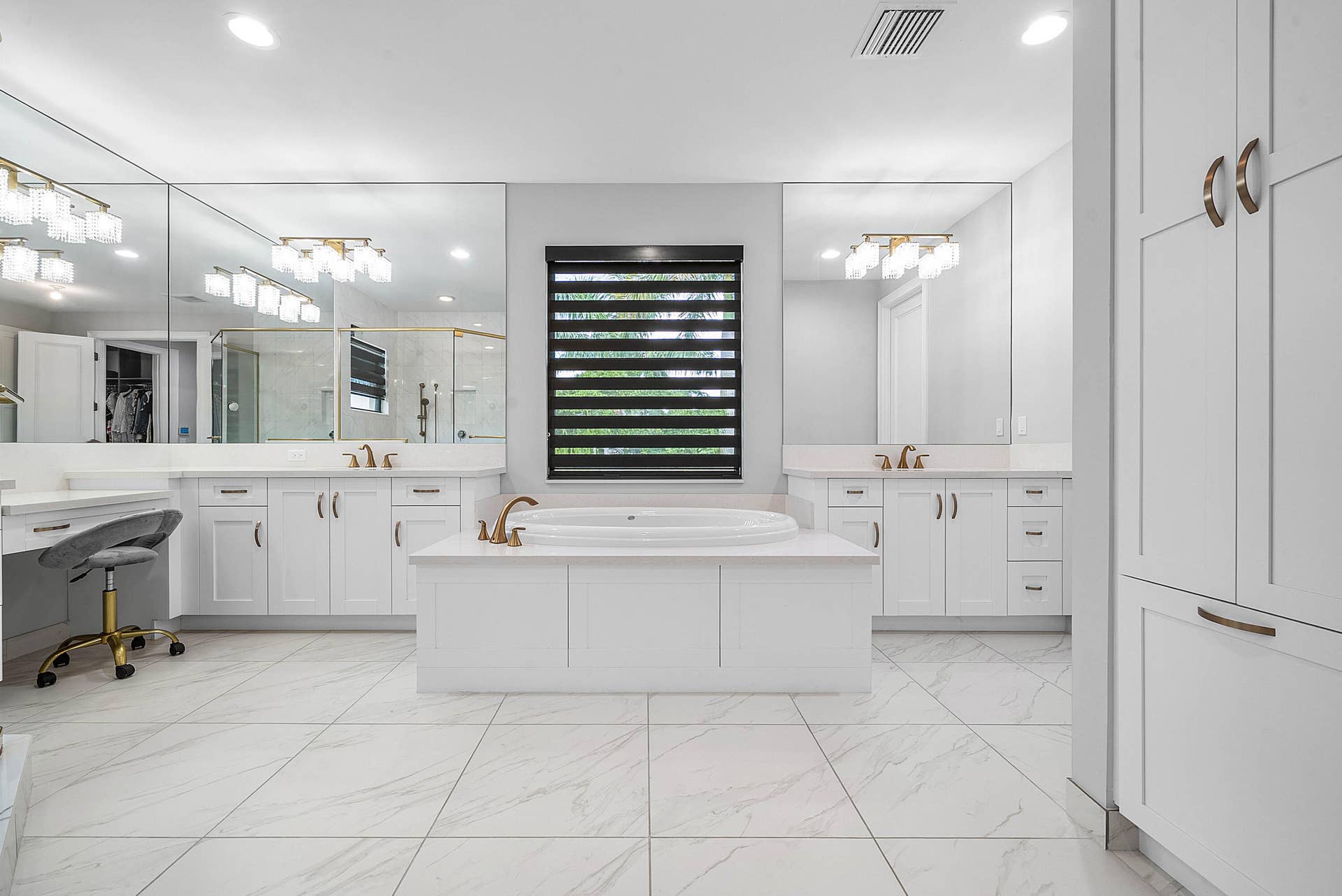 040-8985ChauvetWay-BocaRaton-FL-33496-FU