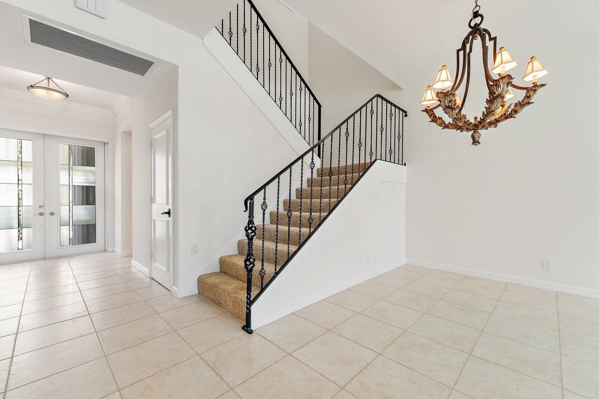 1412 HARBOUR POINT Drive, North Palm Beach, FL 33410 Stairs