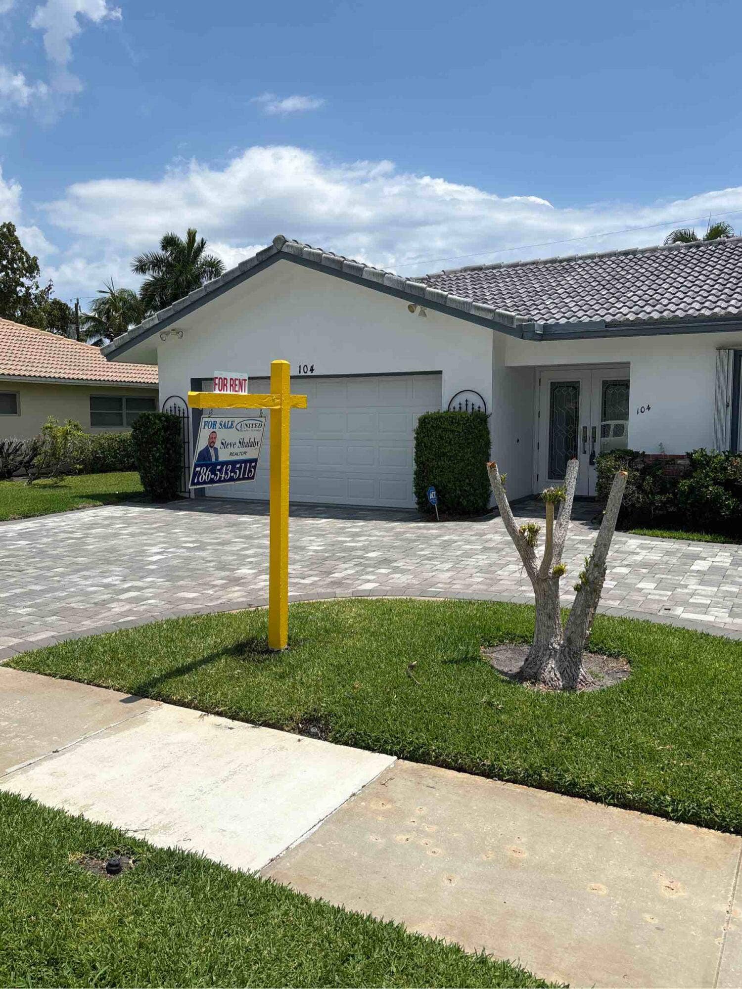 104 St Cloud Lane, Boca Raton, FL 33431 FAHMY PIC FOR RENT SIGN