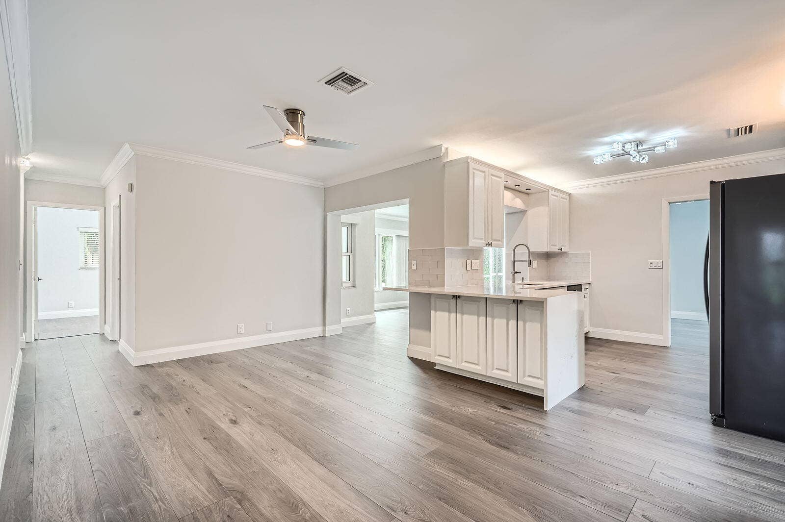 104 St Cloud Lane, Boca Raton, FL 33431 FAHMY PIC KITCHEN 1