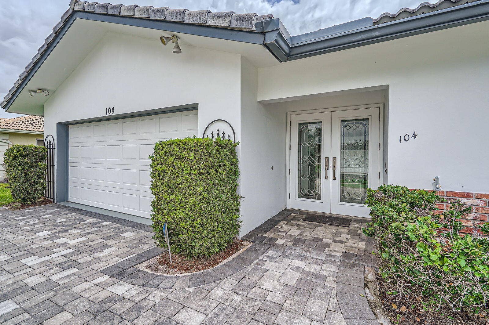104 St Cloud Lane, Boca Raton, FL 33431 FAHMY PIC ENTRANCE