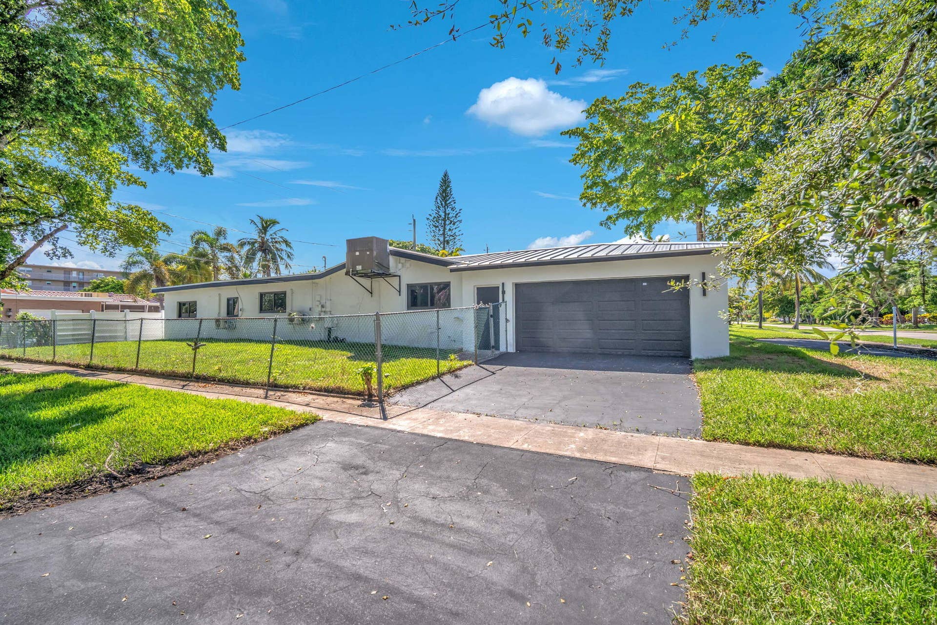 5000 ADAMS Street, Hollywood, FL 33021 14-web-or-mls-DSC03365