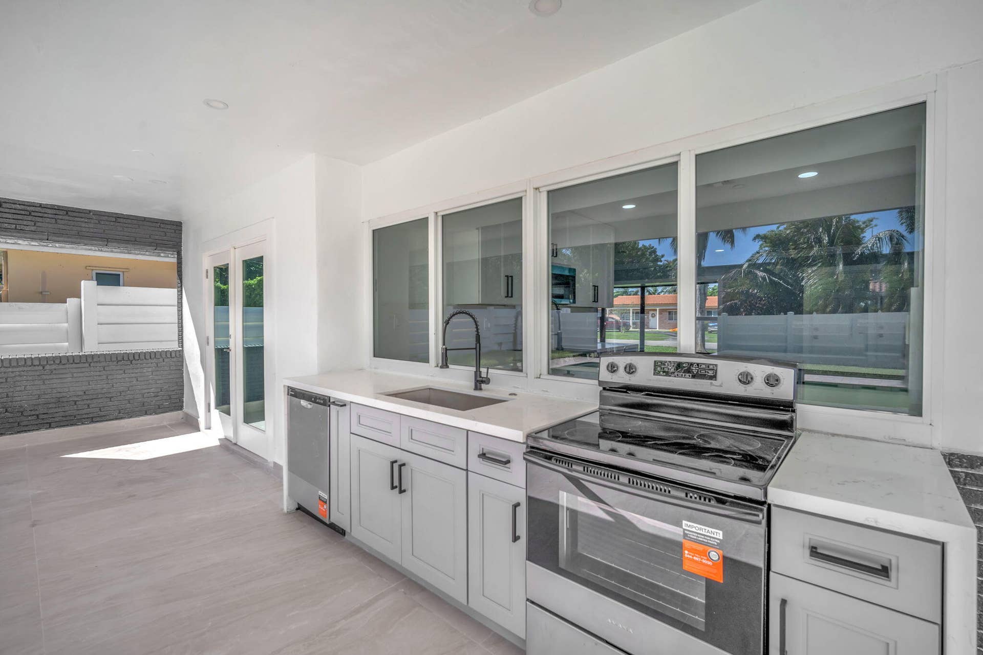 5000 ADAMS Street, Hollywood, FL 33021 46-web-or-mls-DSC03485