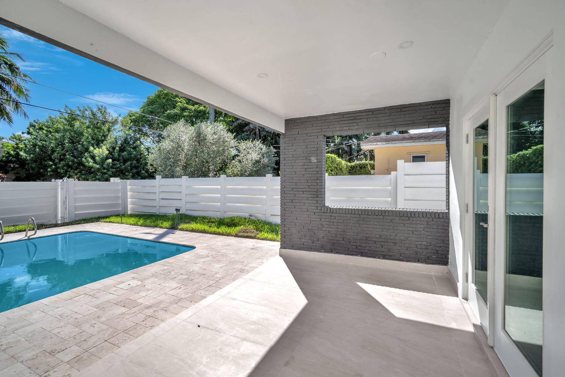 5000 ADAMS Street, Hollywood, FL 33021 48-web-or-mls-DSC03490