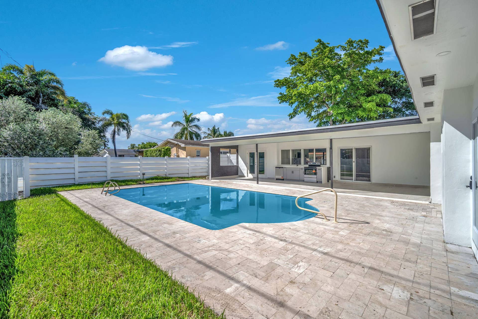 5000 ADAMS Street, Hollywood, FL 33021 50-web-or-mls-DSC03496